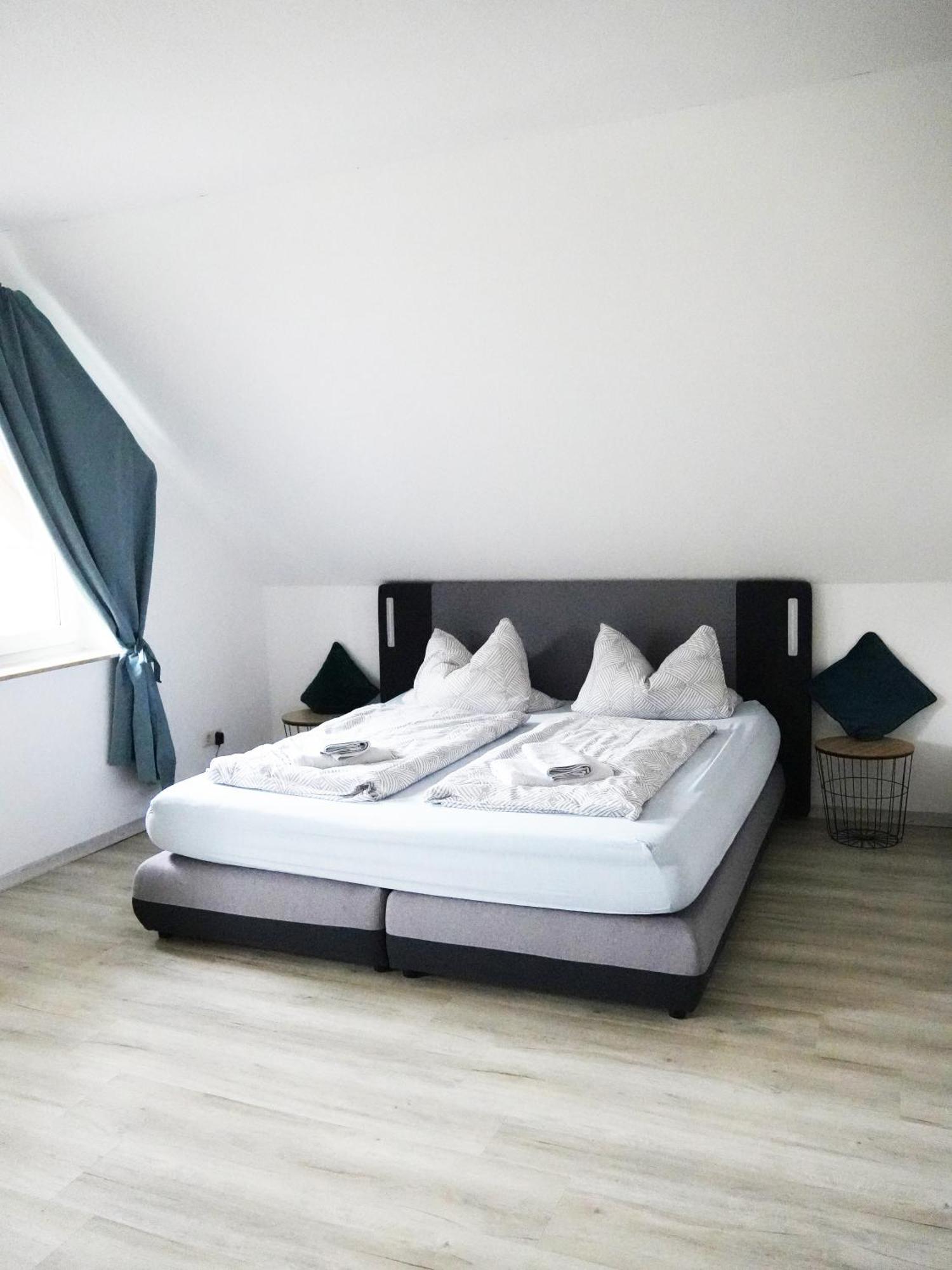 Appartement Am Goldberg Goldbach  ภายนอก รูปภาพ