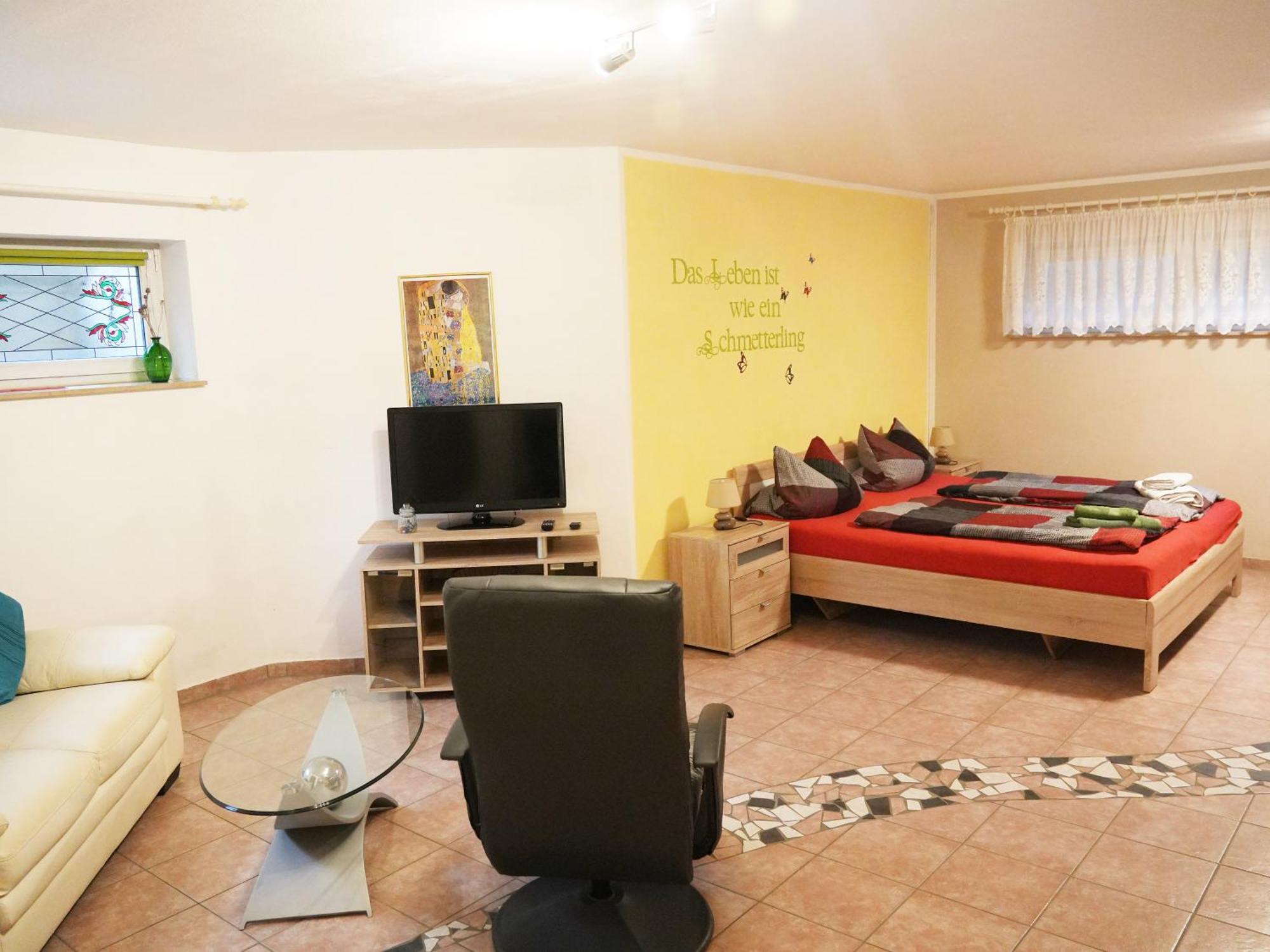 Appartement Am Goldberg Goldbach  ภายนอก รูปภาพ